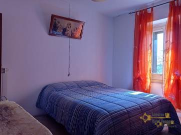 Image15-large-country-house-with-land-for-sale-Italy-Atessa