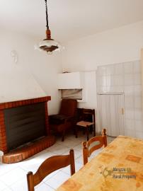05-Perfect-town-house-with-terrace-and-garage-for-sale-guilmi