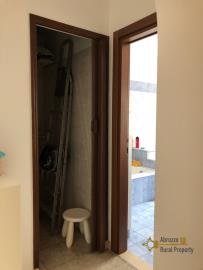 28-renovated-town-house-with-taverna-and-sea-view-italy-abruzzo-casalbordino