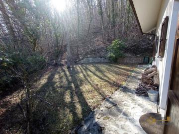 14-Rural-cottage-woodland-for-sale-italy-Abruzzo-Carpineto-della-Nora