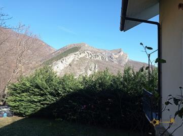 20-Rural-cottage-woodland-for-sale-italy-Abruzzo-Carpineto-della-Nora