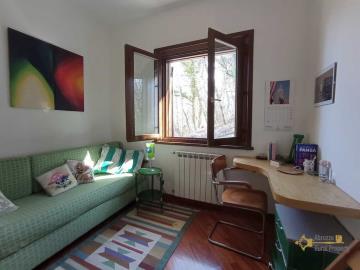 39-Rural-cottage-woodland-for-sale-italy-Abruzzo-Carpineto-della-Nora