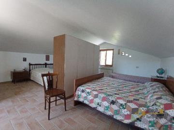 39-beautiful-villa-with-garde-and-terraces-for-sale-abruzzo-colledimezzo