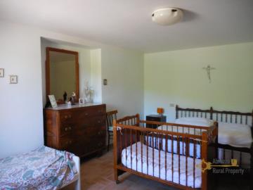 42-beautiful-villa-with-garde-and-terraces-for-sale-abruzzo-colledimezzo