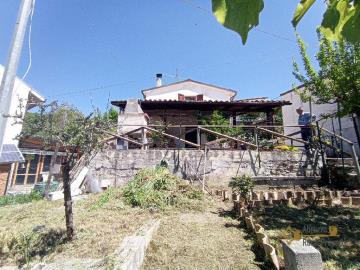 51-beautiful-villa-with-garde-and-terraces-for-sale-abruzzo-colledimezzo