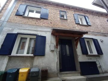 30a-renovated-town-house-with-balcony-and-panoramic-view-for-sale-italy-abruzzo-colledimezzo