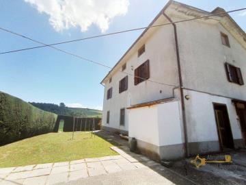 12-Perfect-condition-villa-with-one-hectare-of-land-for-sale-Trivento-Molise