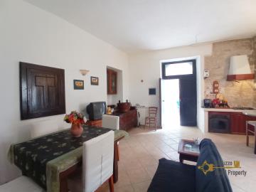 06-Character-stone-house-with-cellar-for-sale-Italy-Furci