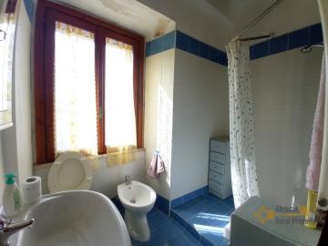 19-Character-stone-house-with-cellar-for-sale-Italy-Furci
