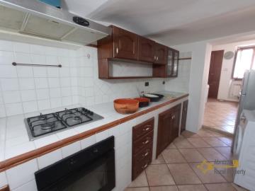 15-perfect-condition-stone-house-with-balcony-near-amenities-for-sale-italy-abruzzo-gissi
