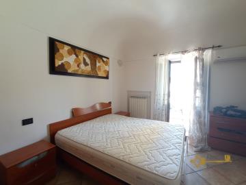 21-perfect-condition-stone-house-with-balcony-near-amenities-for-sale-italy-abruzzo-gissi