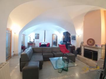 05-Character-stone-house-with-panoramic-roof-terrace-for-sale-Italy-Lanciano