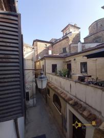 24-Character-stone-house-with-panoramic-roof-terrace-for-sale-Italy-Lanciano