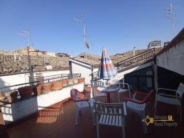 40-Character-stone-house-with-panoramic-roof-terrace-for-sale-Italy-Lanciano