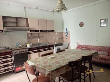03-2-bedroom-town-house-with-garden-for-sale-Italy-Molise-Agnone