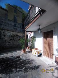 10-Large-country-house-with-garage-and-land-for-sale-Castelmauro-Molise-Italy