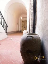 7-Beautiful-historic-apartment-for-sale-in-Palata-Molise-Italy