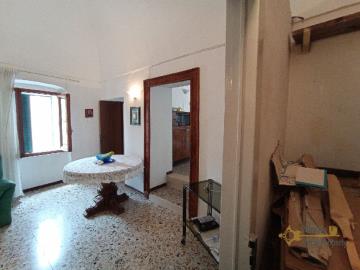 10-stone-house-with-panoramic-view-for-sale-abruzzo-carpineto
