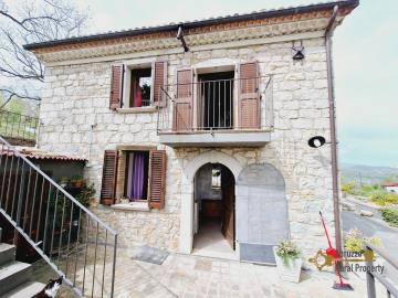 5-Completely-restored-stone-house-for-sale-Italy-Celenza-sul-Trigno