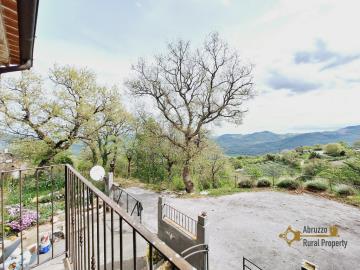 13-Completely-restored-stone-house-for-sale-Italy-Celenza-sul-Trigno