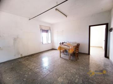 09-Panoramic-country-town-house-with-land-for-sale-Italy-Palmoli