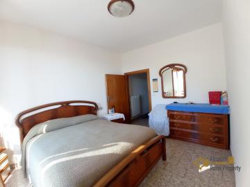 15-Three-bedroom-town-house-for-sale-Italy-Castiglione-Messer-Marino