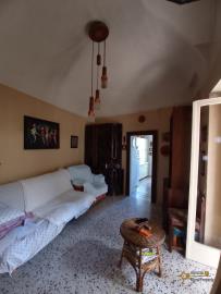 13-Character-three-bedroom-town-house-with-sea-view-for-sale-Italy-Monteodorisio