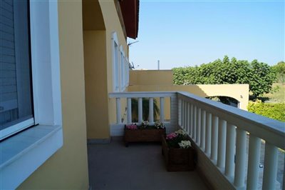 villa-in-oliva-7-large