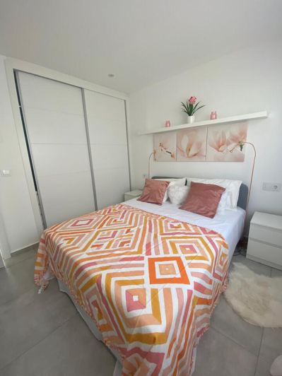 Image No.10-3 Bed Villa for sale