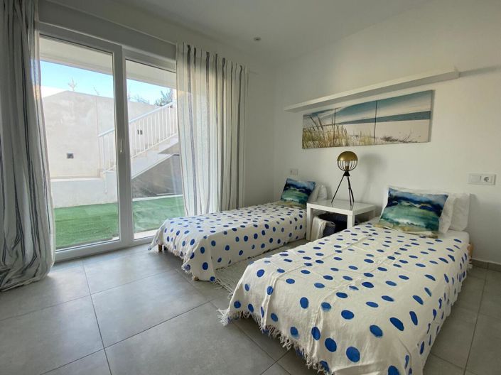 Image No.13-3 Bed Villa for sale