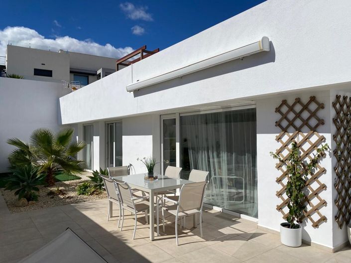 Image No.21-3 Bed Villa for sale