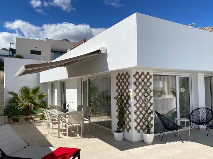 Image No.24-3 Bed Villa for sale