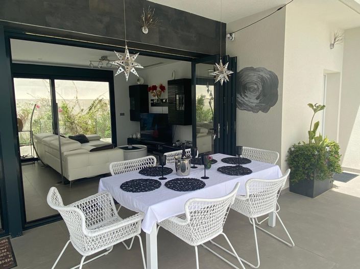 Image No.4-5 Bed Villa for sale