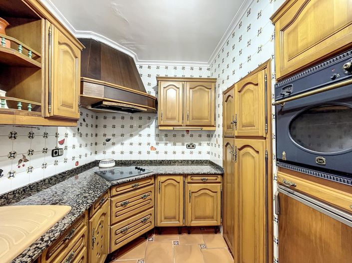 Image No.18-3 Bed Villa for sale