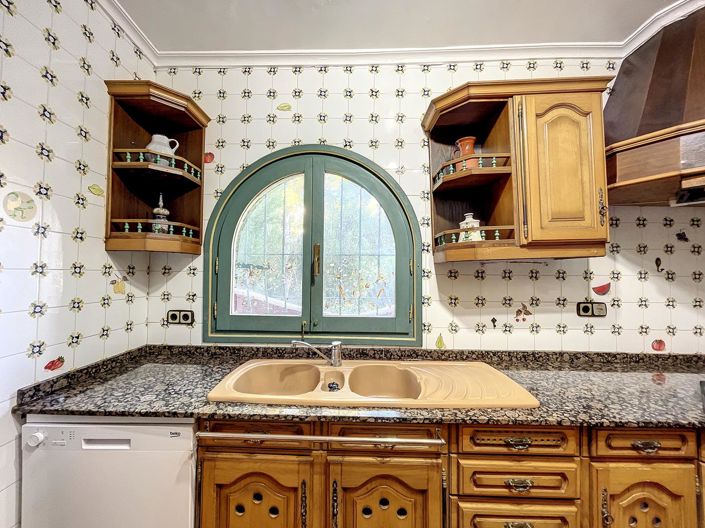 Image No.19-3 Bed Villa for sale