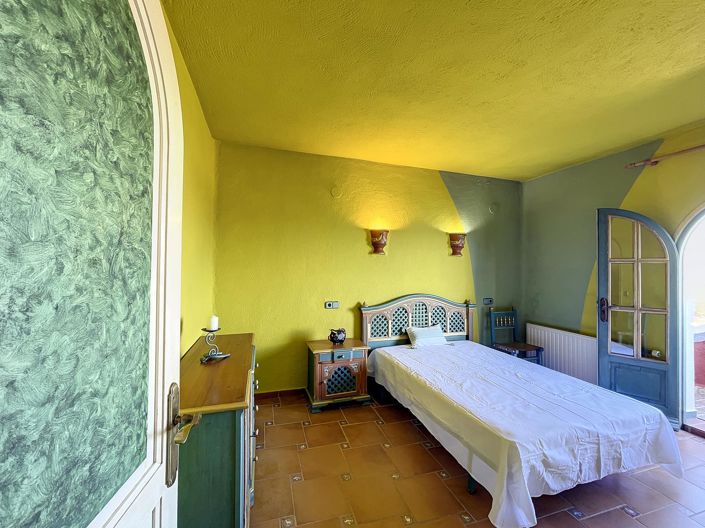 Image No.24-3 Bed Villa for sale