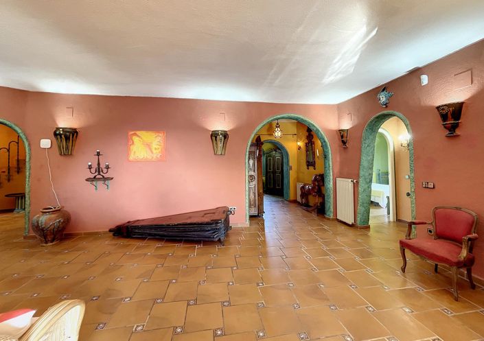 Image No.8-3 Bed Villa for sale