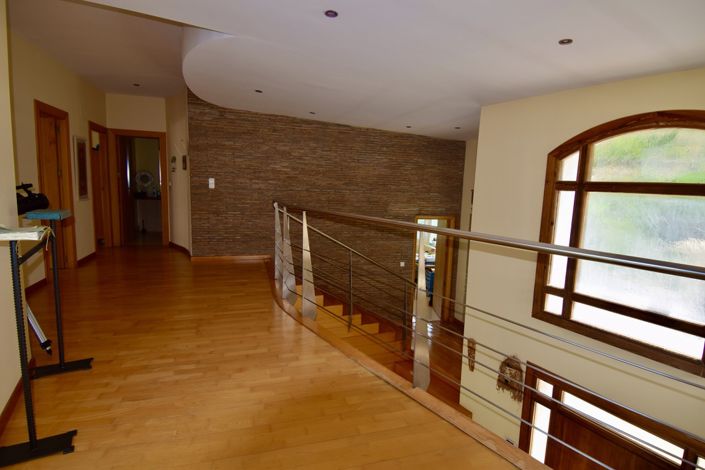 Image No.16-6 Bed Villa for sale