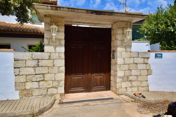 Image No.8-6 Bed Villa for sale