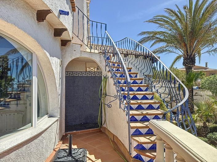 Image No.49-3 Bed Villa for sale