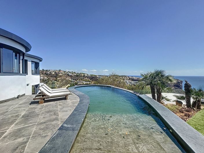 Image No.10-3 Bed Villa for sale