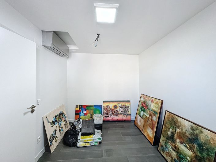 Image No.19-3 Bed Villa for sale