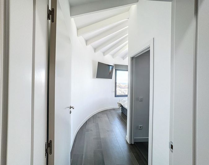 Image No.25-3 Bed Villa for sale