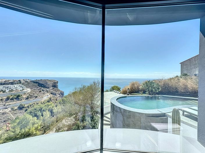 Image No.33-3 Bed Villa for sale