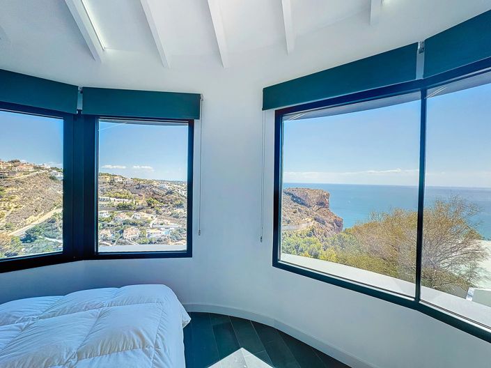 Image No.36-3 Bed Villa for sale