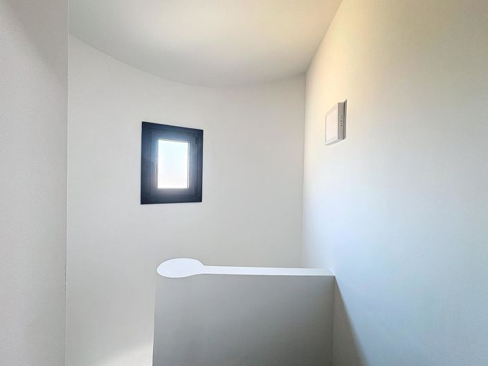 Image No.39-3 Bed Villa for sale