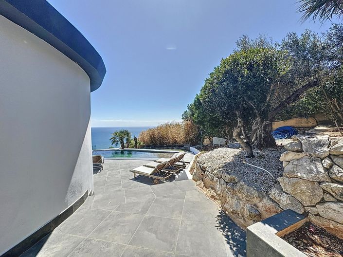 Image No.9-3 Bed Villa for sale