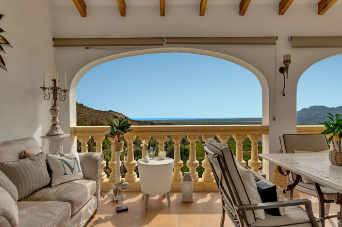 Image No.3-5 Bed Villa for sale