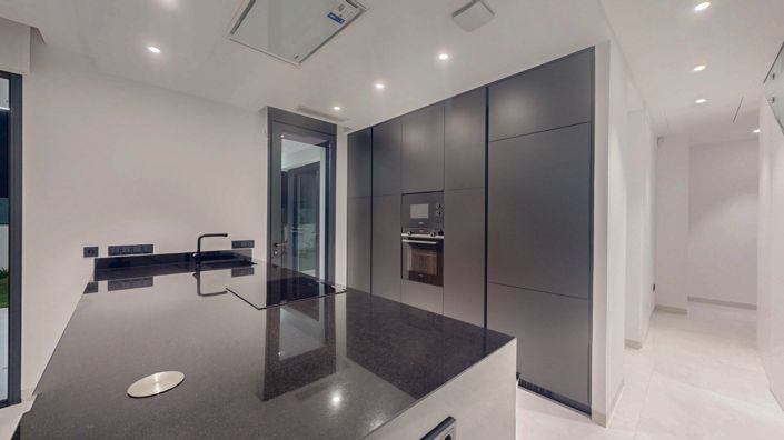 Image No.6-3 Bed Villa for sale