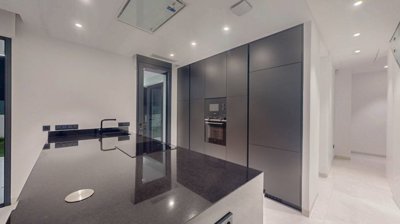 o1jltuve244sunf267l43o13iu28